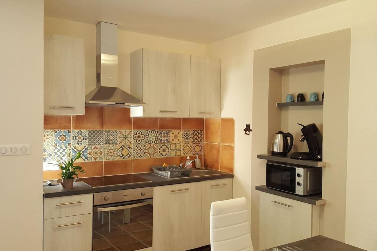 Logement de 42 m2 tout confort en campagne pour un couple Cahuzac-sur-Vère Extérieur photo